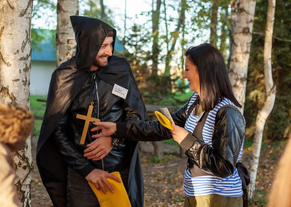 Пираты и священники, злодеи и герои ждут вас на квесте в реальности.